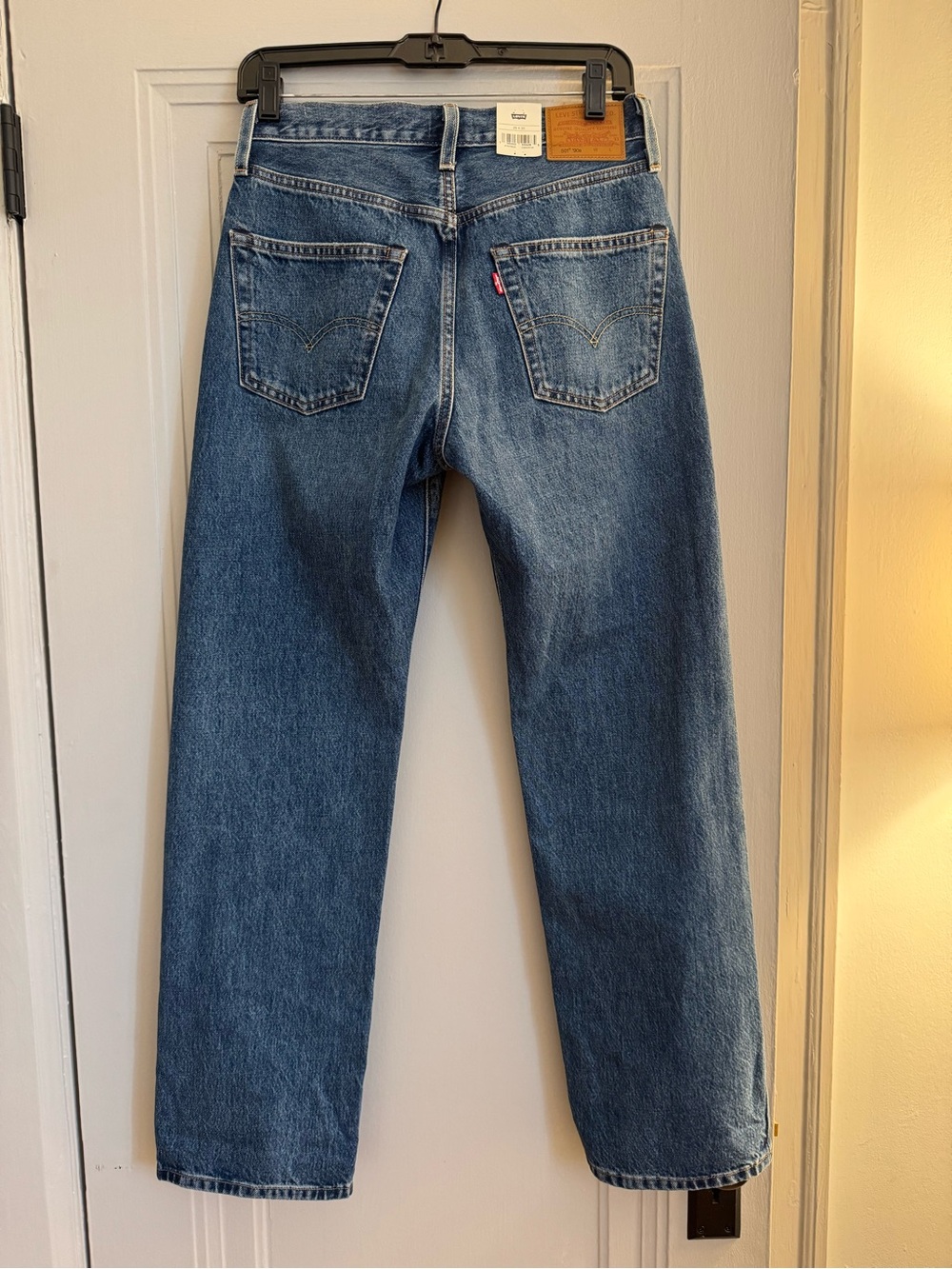 NWT Levi's 501 ‘90s Selvedge Jeans - Picture 2 of 7